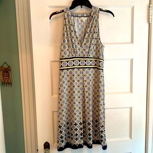 Max Studio sleeveless cute dress!!! size Small